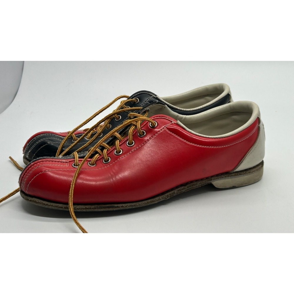 Classic Vintage Bowling Shoes Size 8-Black and Red Leather Bottoms